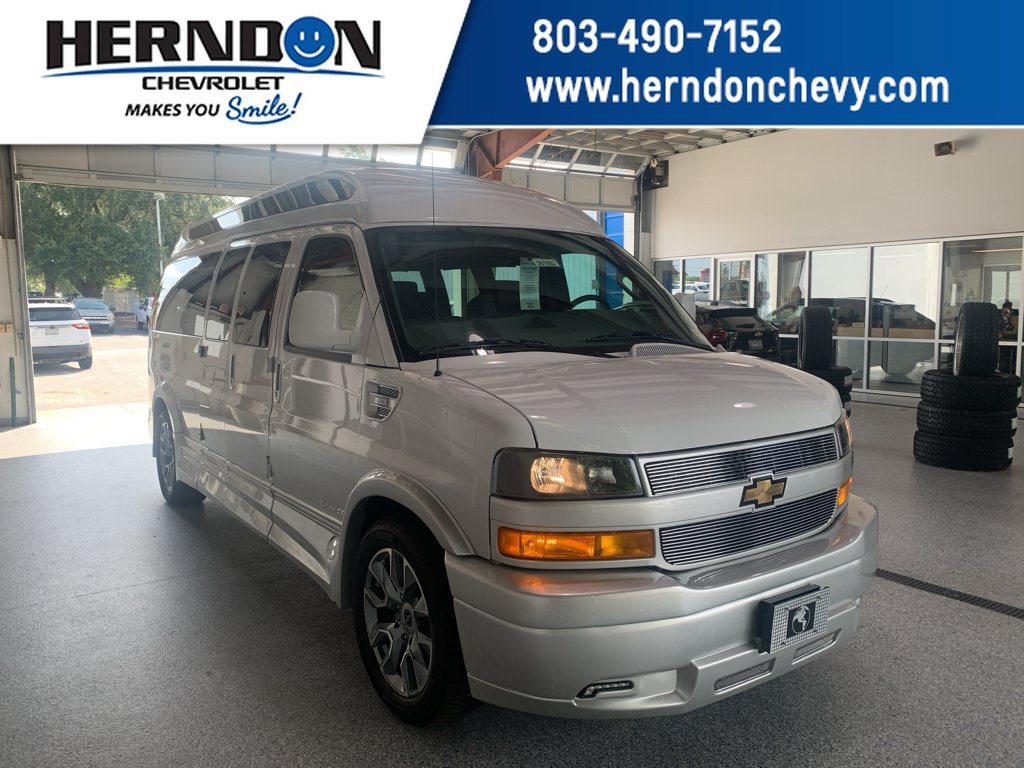 New 2026 Chevrolet Express 2500 Extended w/ Driver Convenience Package