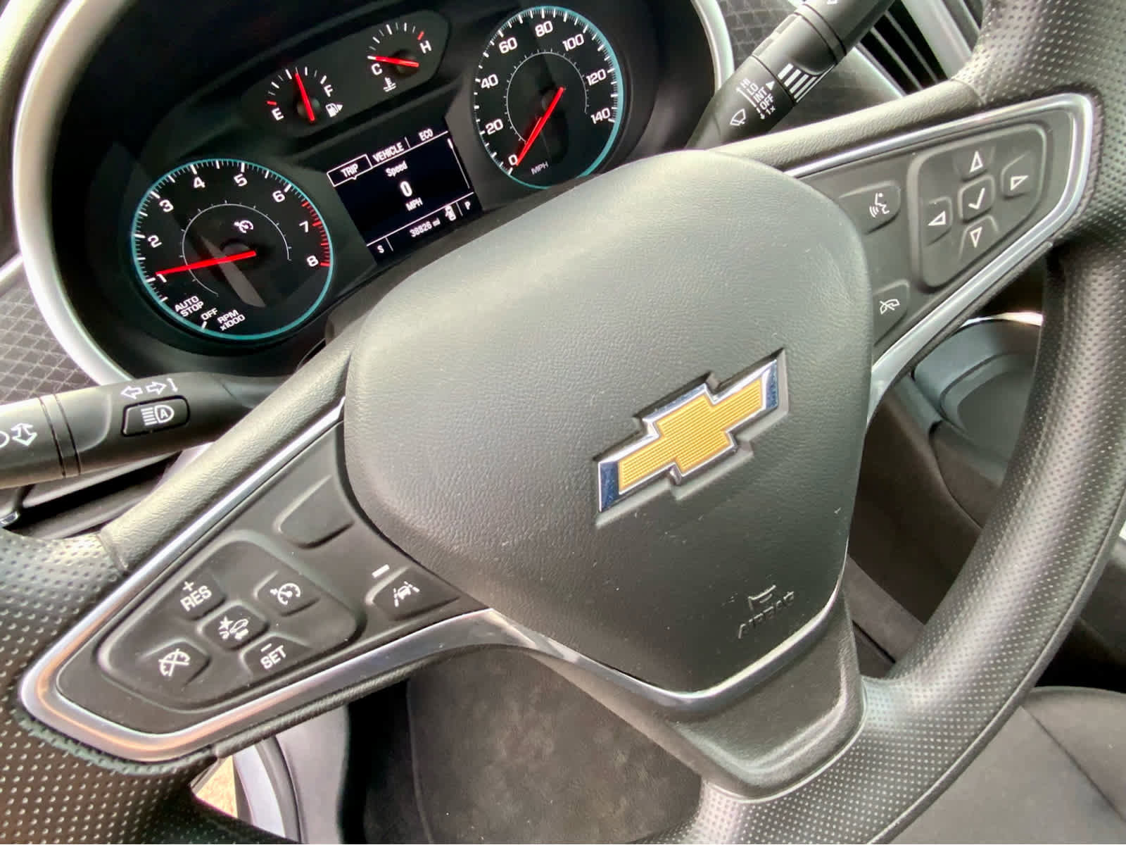 Used 2023 Chevrolet Malibu LT image 40