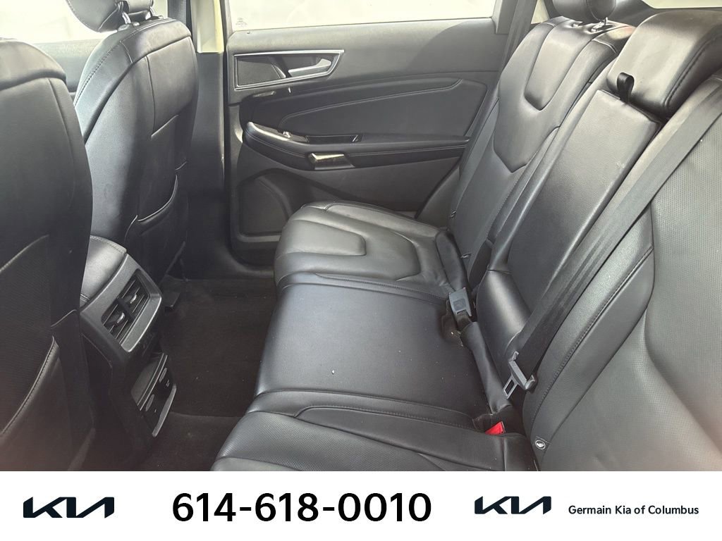 Used 2018 Ford Edge Titanium w/ Equipment Group 301A image 11