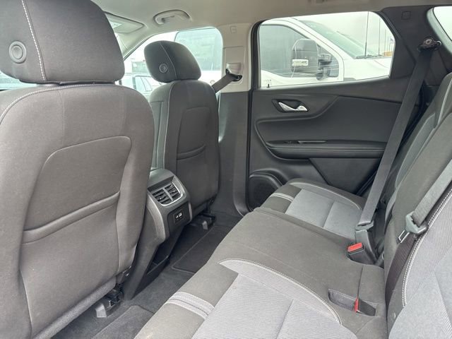 Used 2025 Chevrolet Blazer LT AWD/4WD image 14