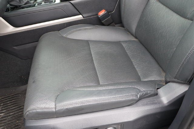 Used 2025 Toyota Tundra Limited AWD/4WD image 27