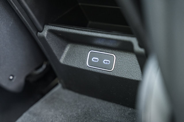 New 2026 Mercedes-Benz GLS 450 4MATIC image 36