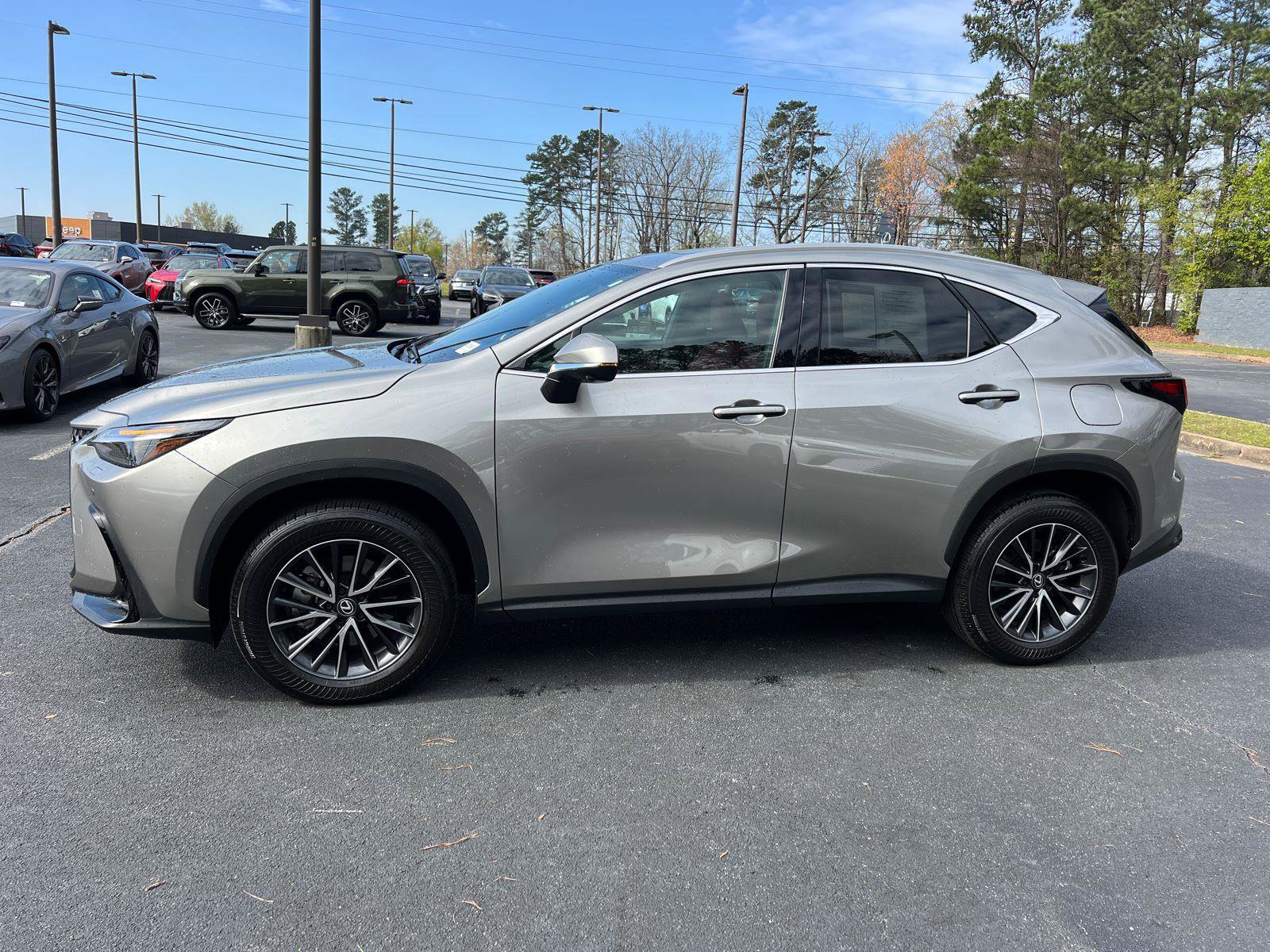 Certified 2024 Lexus NX 350 AWD w/ Vision Package image 4