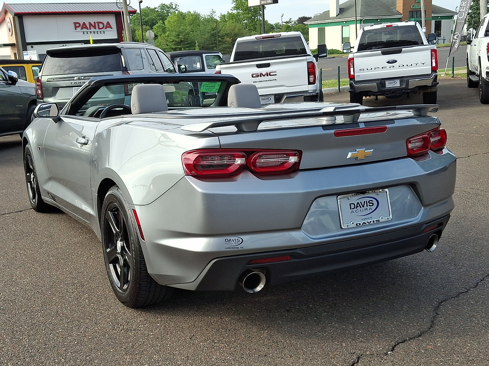 Used 2024 Chevrolet Camaro LT RWD image 6