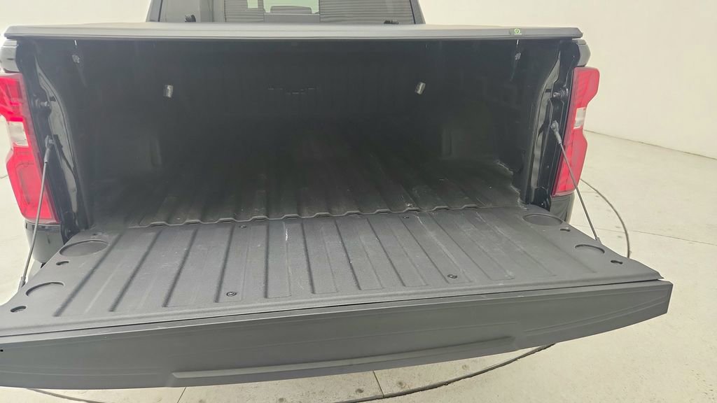 Used 2025 Chevrolet Silverado 1500 RST AWD/4WD image 36