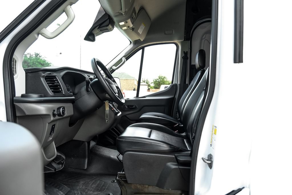 Used 2025 Ford Transit 350 148 High Roof Extended RWD image 3