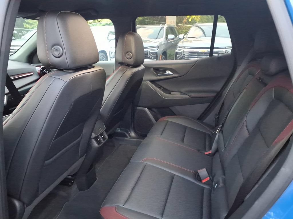 New 2027 Chevrolet Equinox RS FWD image 16