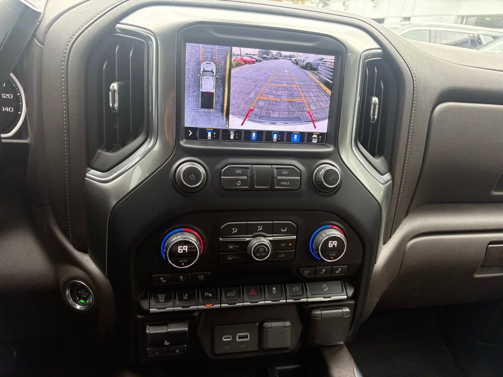 Used 2020 Chevrolet Silverado 2500 LTZ w/ LTZ Premium Package image 26