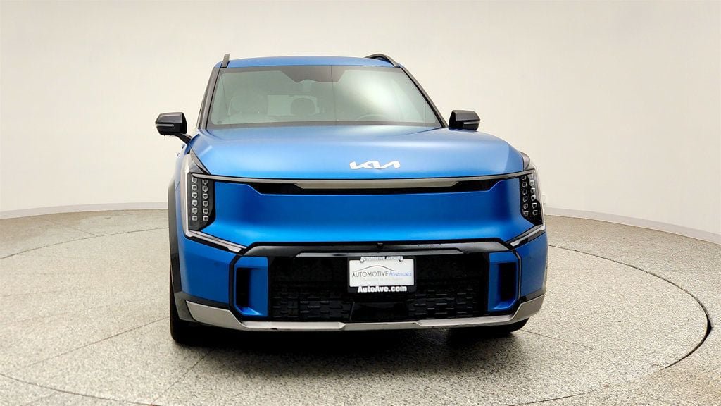 Used 2024 Kia EV9 GT-Line AWD/4WD image 2