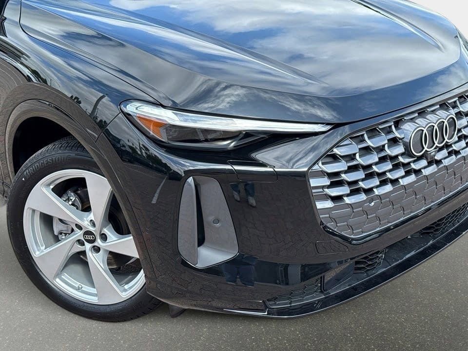 Certified 2025 Audi Q5 Premium Plus w/ Premium Plus image 5