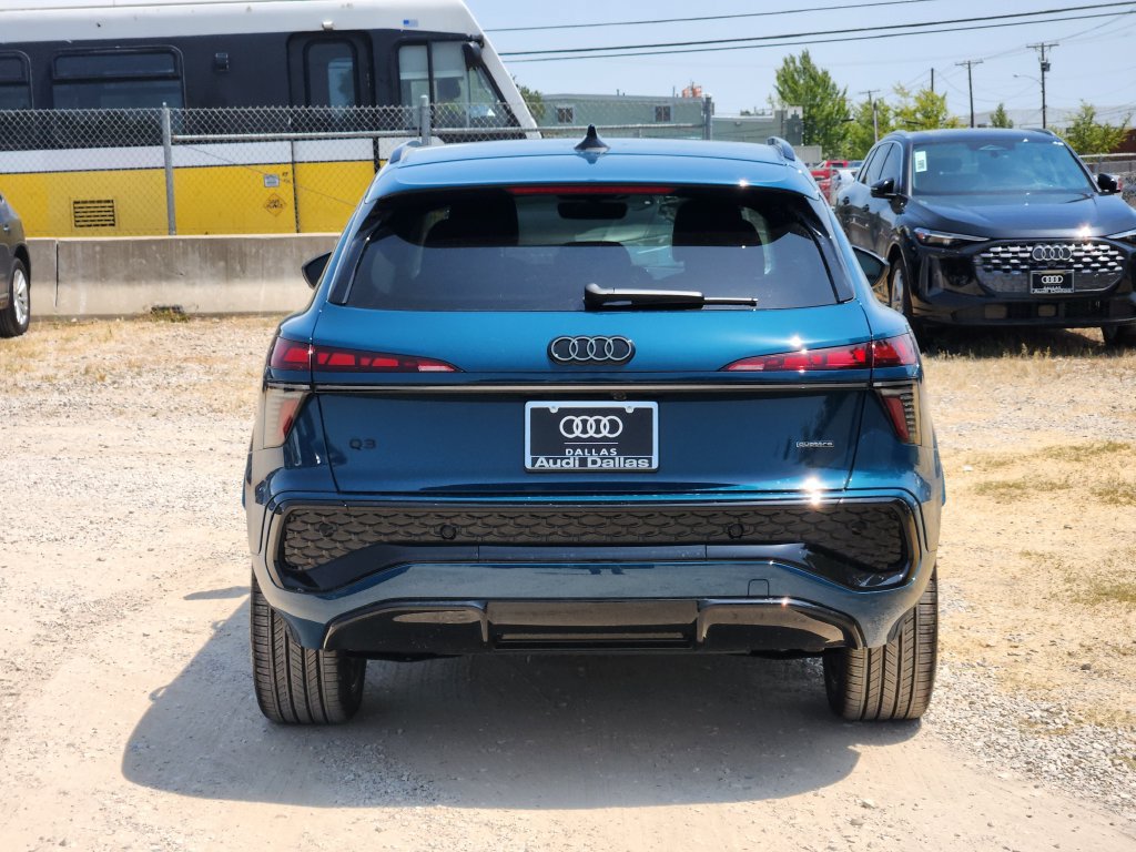 New 2026 Audi Q3 quattro 2.0T AWD/4WD image 9