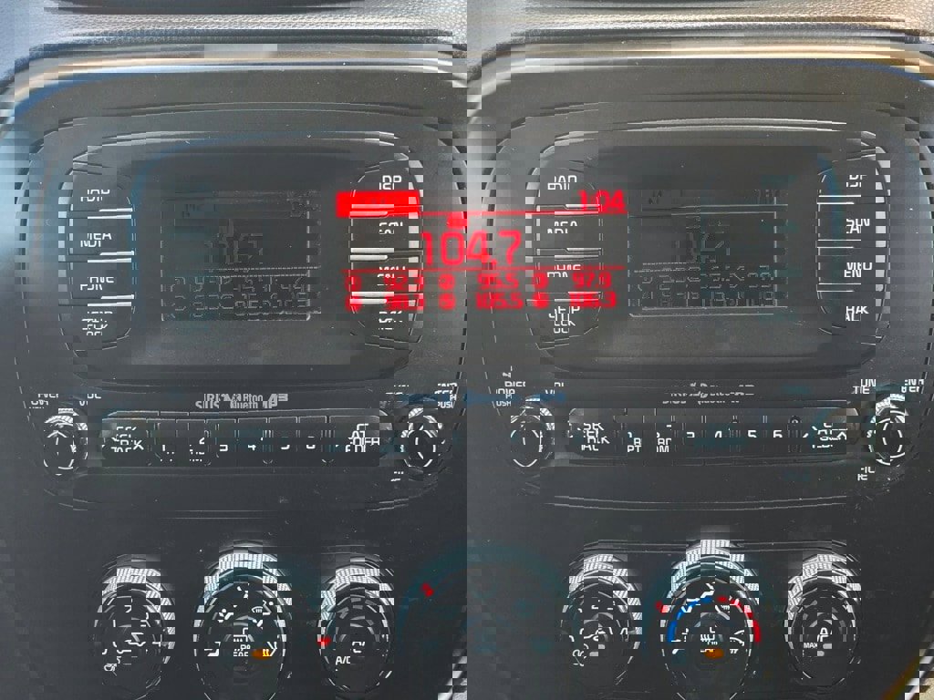 Used 2016 Kia Soul Base image 12