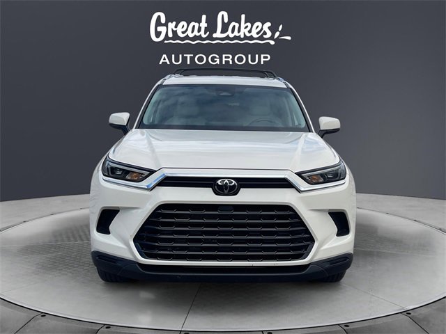 Used 2024 Toyota Grand Highlander XLE image 8