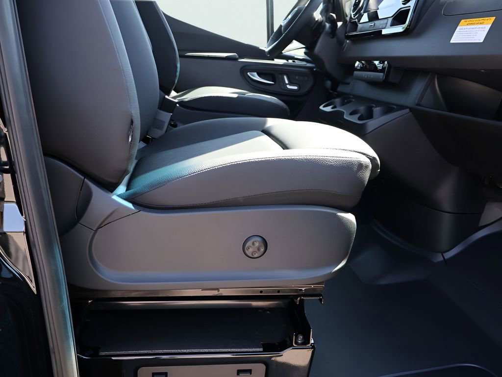 New 2026 Mercedes-Benz Sprinter 144 Cargo image 10
