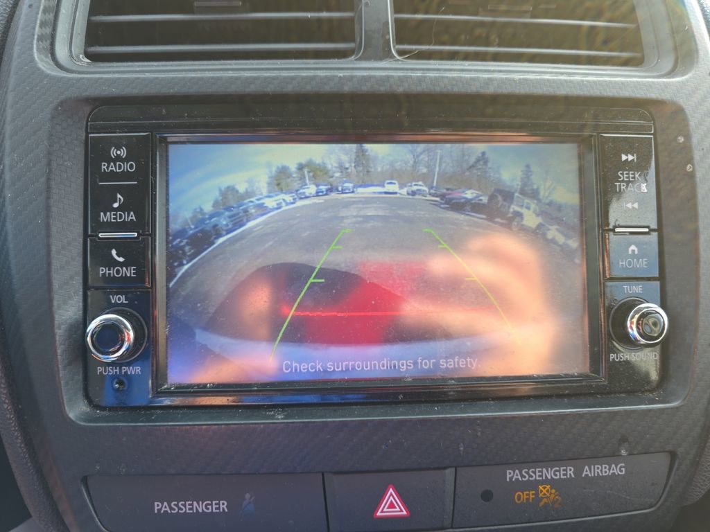 Used 2022 Mitsubishi Outlander Sport SE image 18