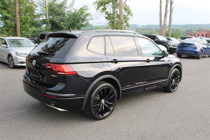 Used 2021 Volkswagen Tiguan SE R-Line image 8