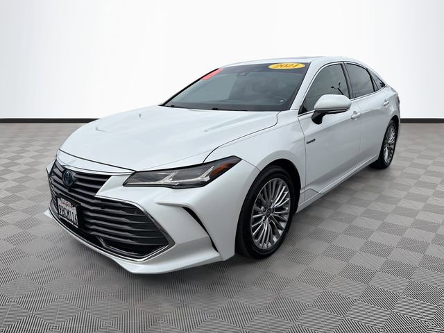 Used 2021 Toyota Avalon Limited w/ Advanced Safety Package FWD image 3