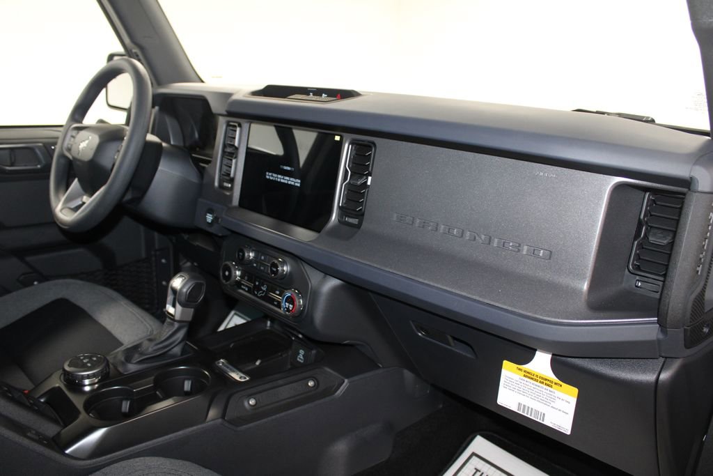 New 2025 Ford Bronco 4-Door image 26