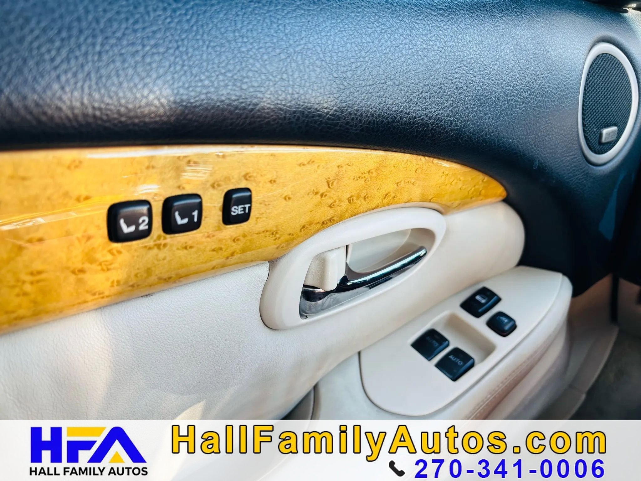 Used 2002 Lexus SC 430 Convertible image 14
