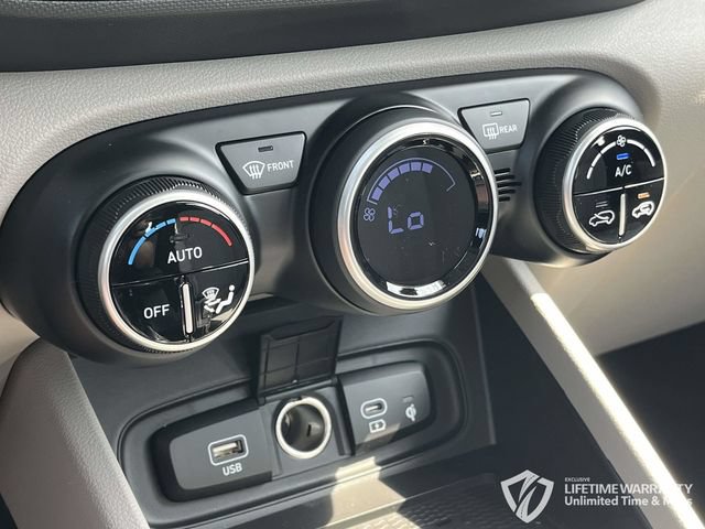 New 2026 Hyundai Venue SEL FWD image 22