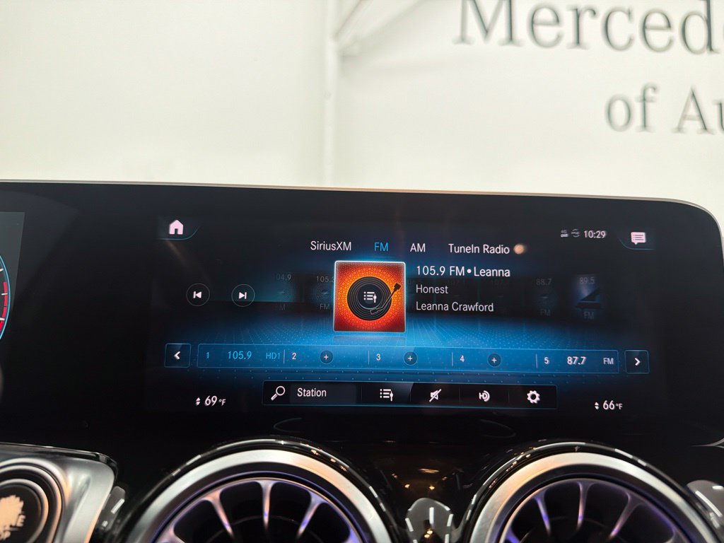 Certified 2021 Mercedes-Benz GLB 250 image 17