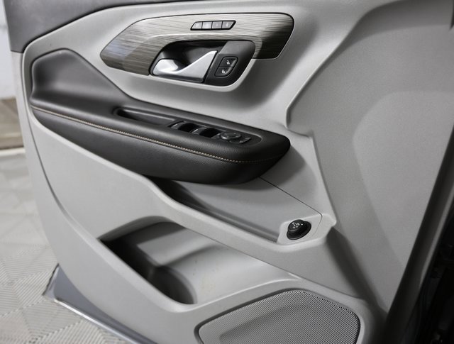 Used 2020 GMC Terrain SLT w/ Preferred Package image 12