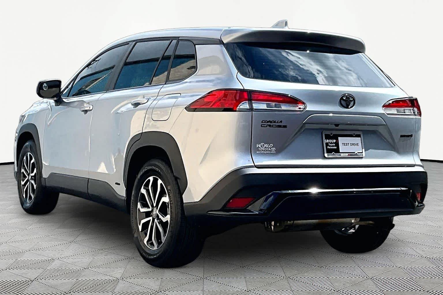 Certified 2023 Toyota Corolla Cross AWD Hybrid image 12