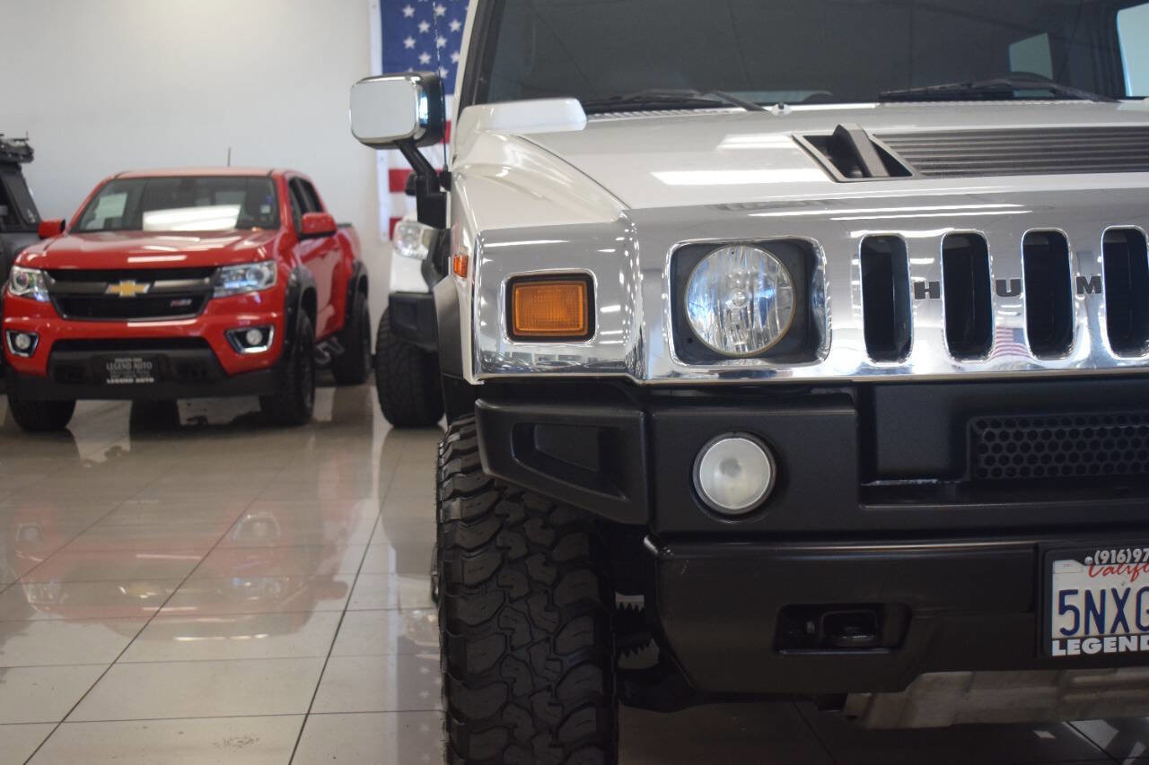 Used 2005 HUMMER H2 w/ Preferred Equipment Group image 10