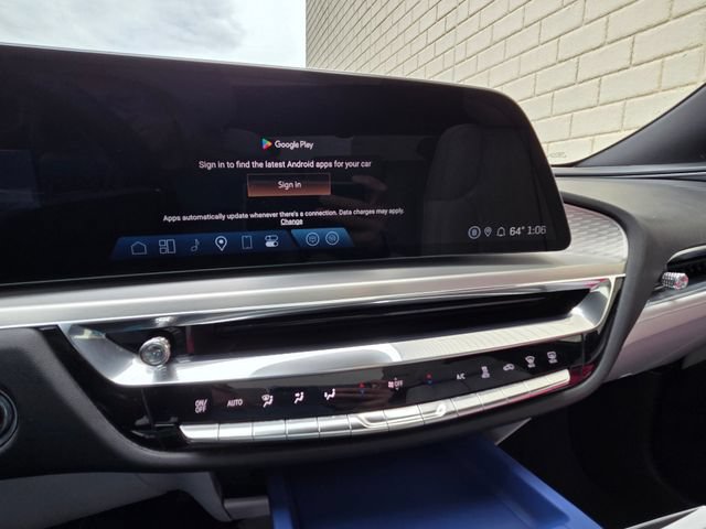 Used 2024 Cadillac Lyriq Luxury AWD/4WD image 46