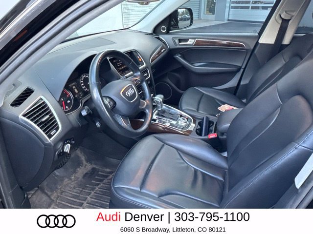 Used 2017 Audi Q5 2.0T Premium Plus w/ Technology Package AWD/4WD image 10