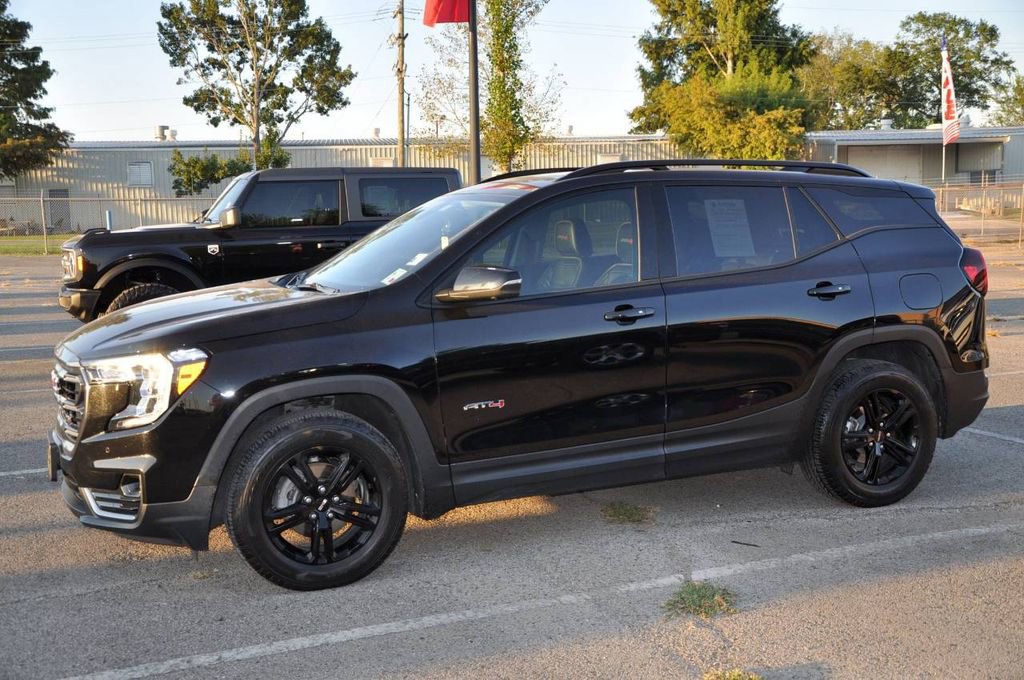 Used 2022 GMC Terrain AT4 w/ Tech Package image 2