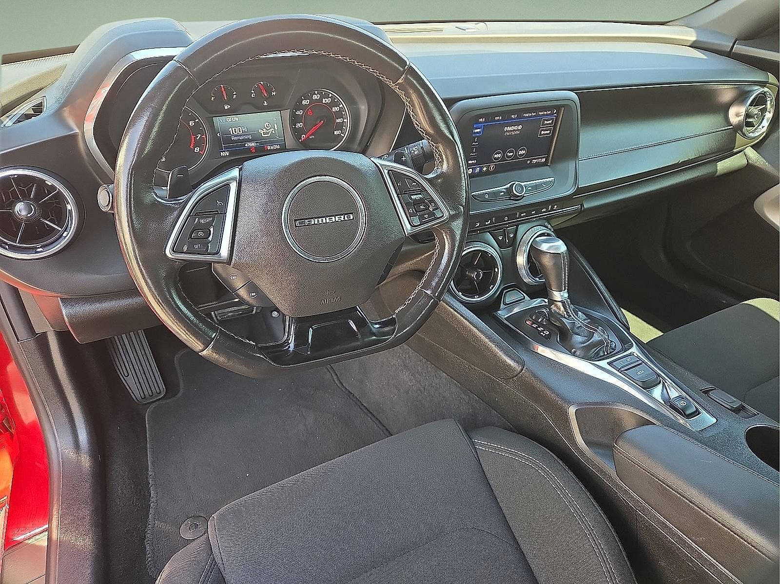 Used 2020 Chevrolet Camaro LT RWD image 10