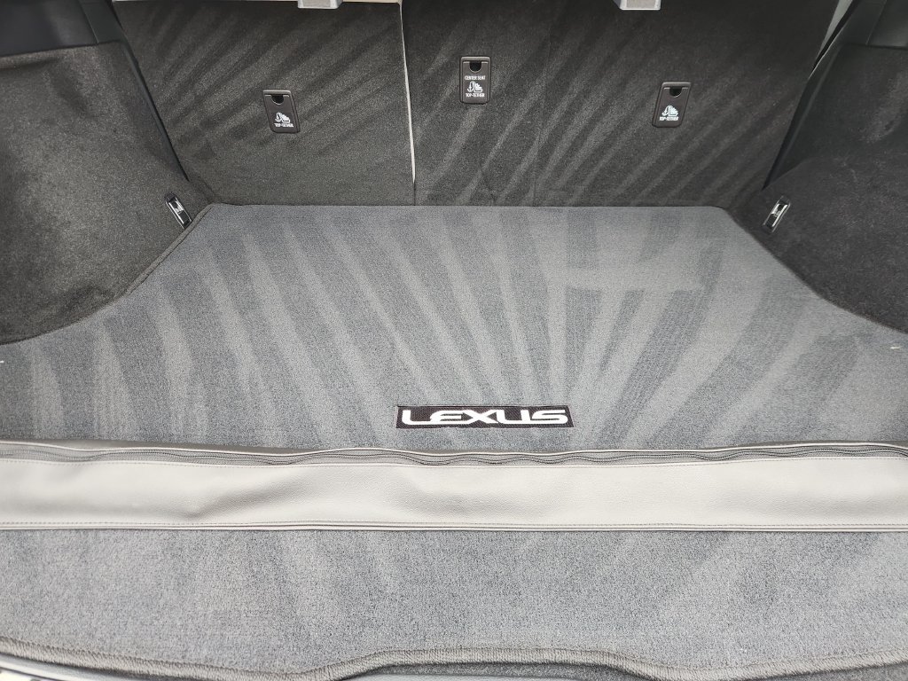 Used 2024 Lexus RX 350 Premium w/ Accessory Package (Z1) FWD image 33
