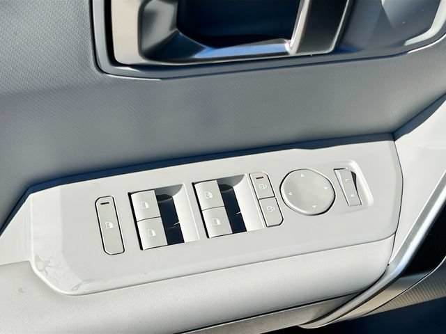 New 2027 Kia Seltos S FWD image 17