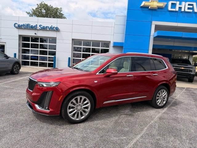 Used 2024 Cadillac XT6 Premium Luxury w/ Technology Package AWD/4WD image 2