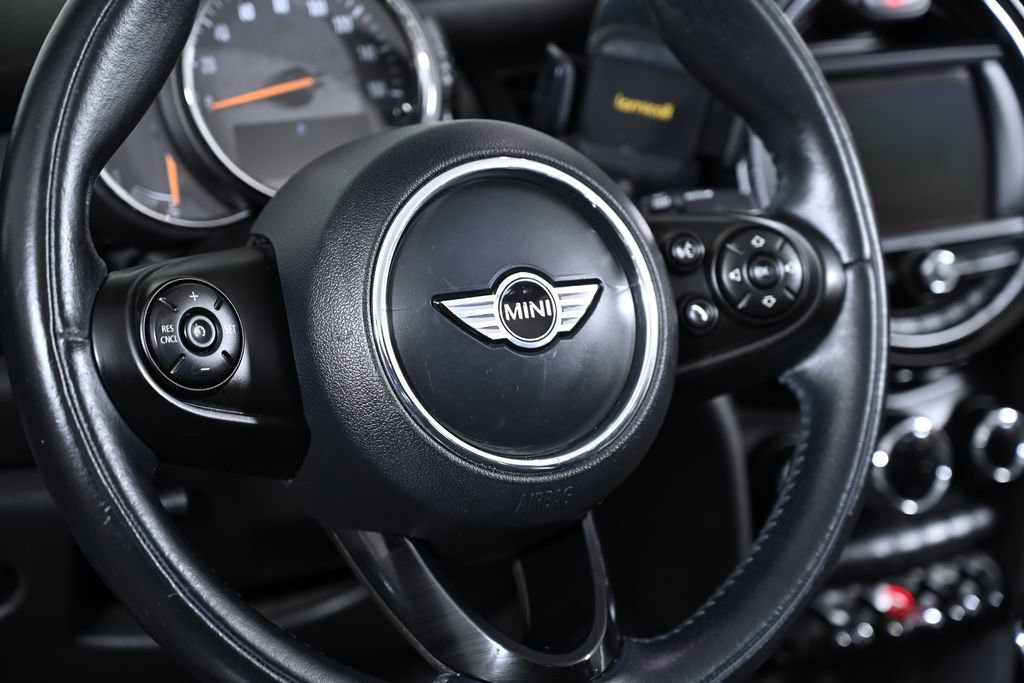 Used 2017 MINI Cooper Convertible FWD image 6