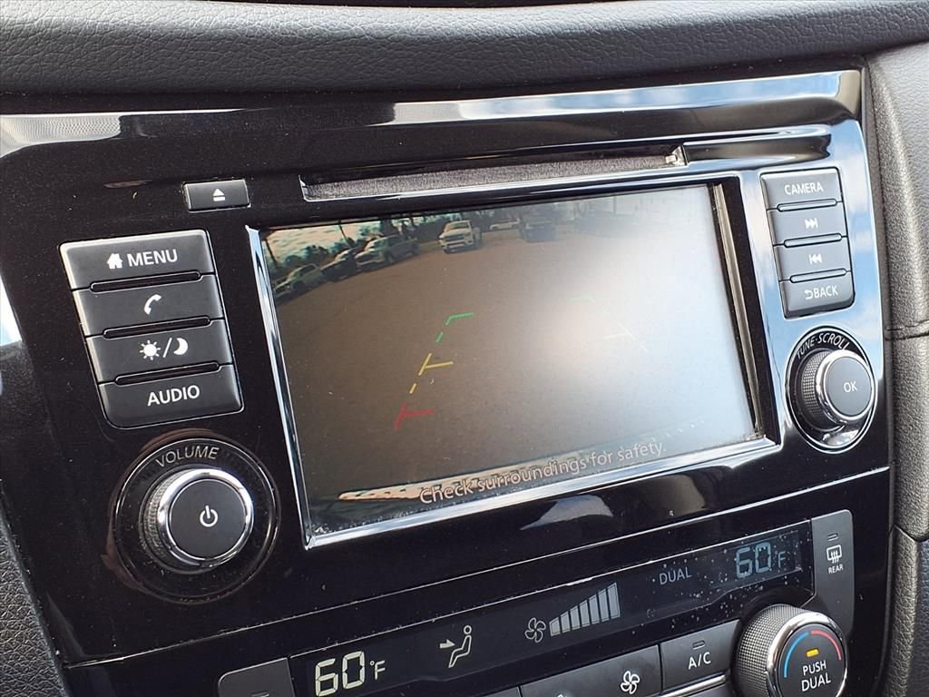 Used 2019 Nissan Rogue SV image 27