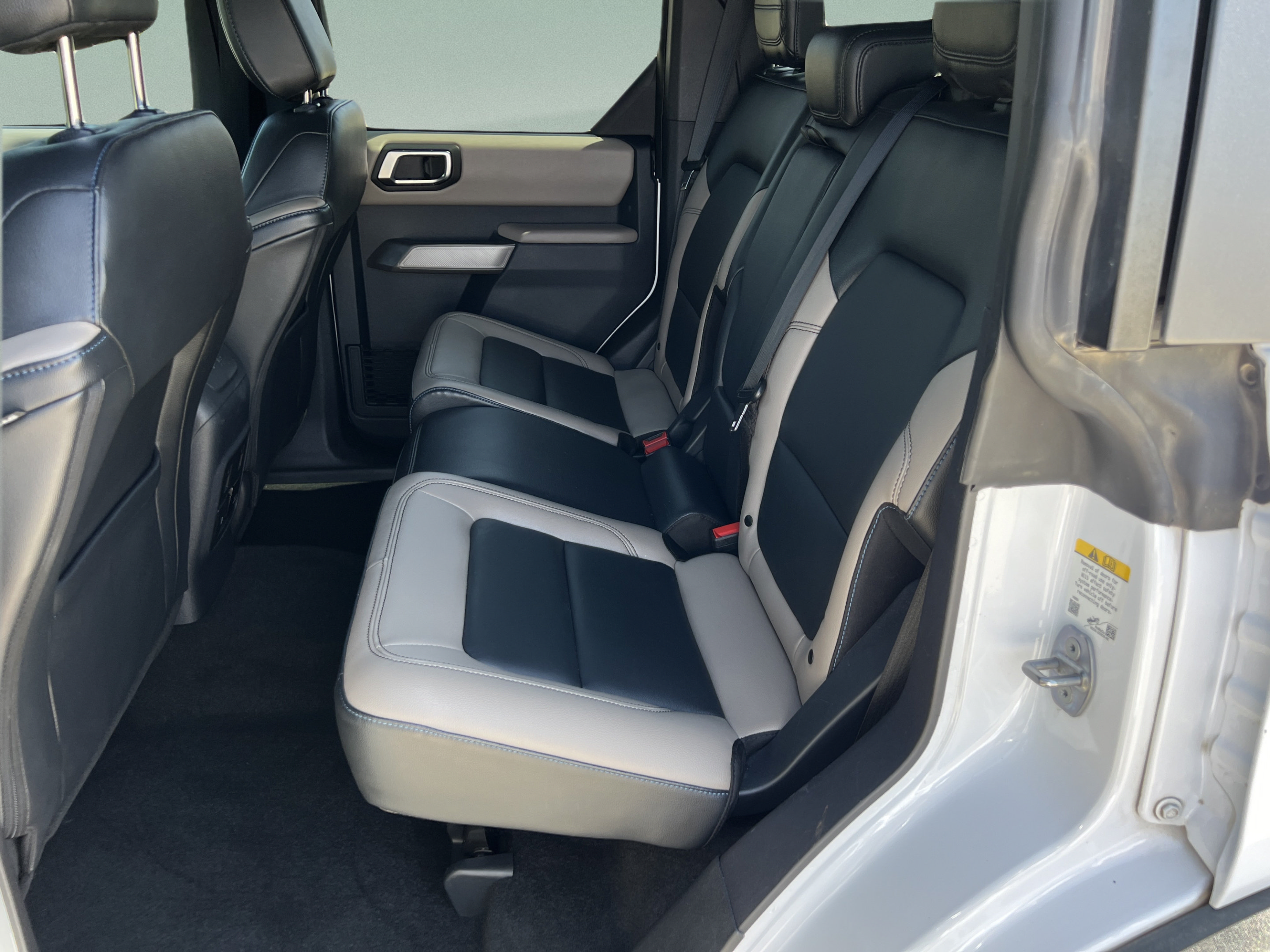 Used 2023 Ford Bronco Wildtrak AWD/4WD image 23