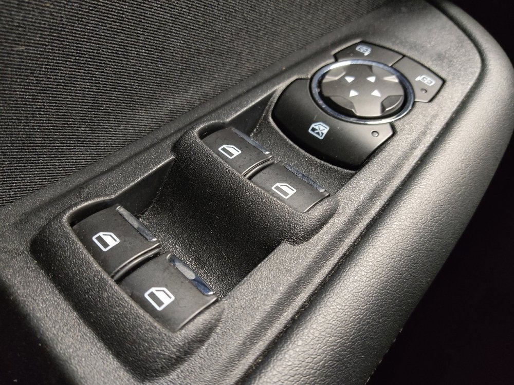 Used 2019 Ford Edge SE w/ SE Fleet Driver's Package FWD image 27