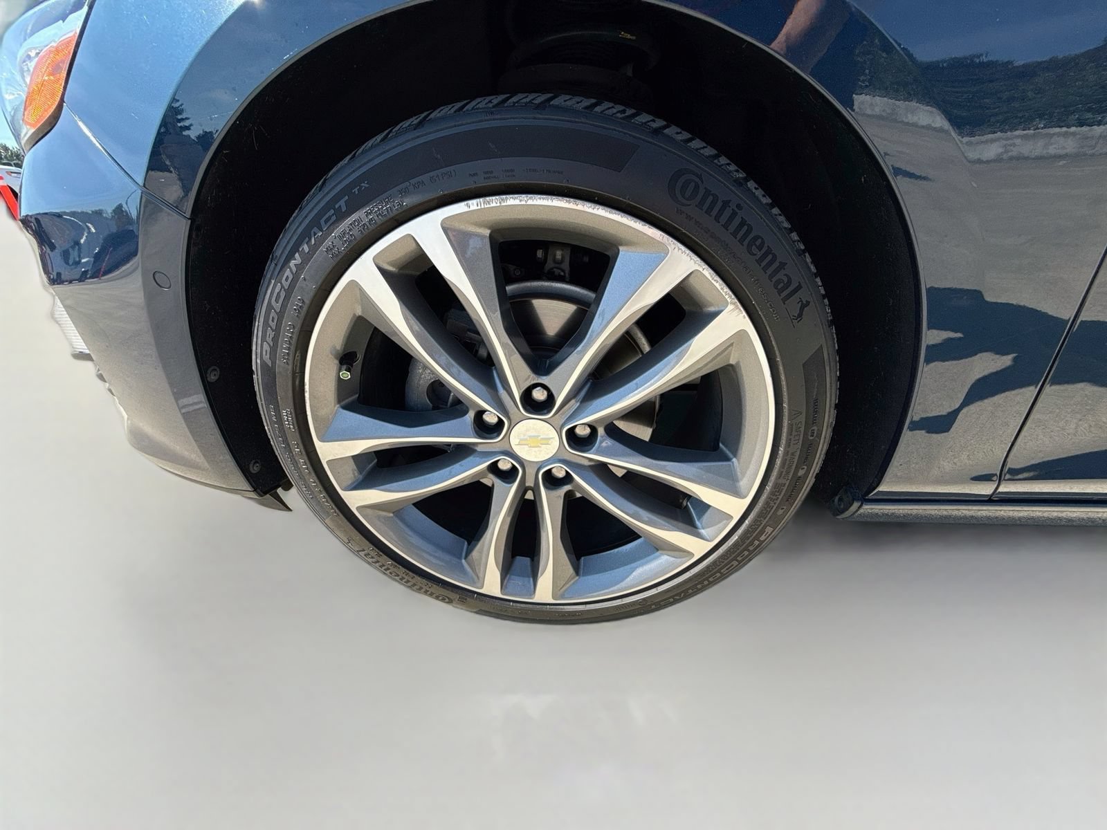 Used 2020 Chevrolet Malibu Premier FWD image 10