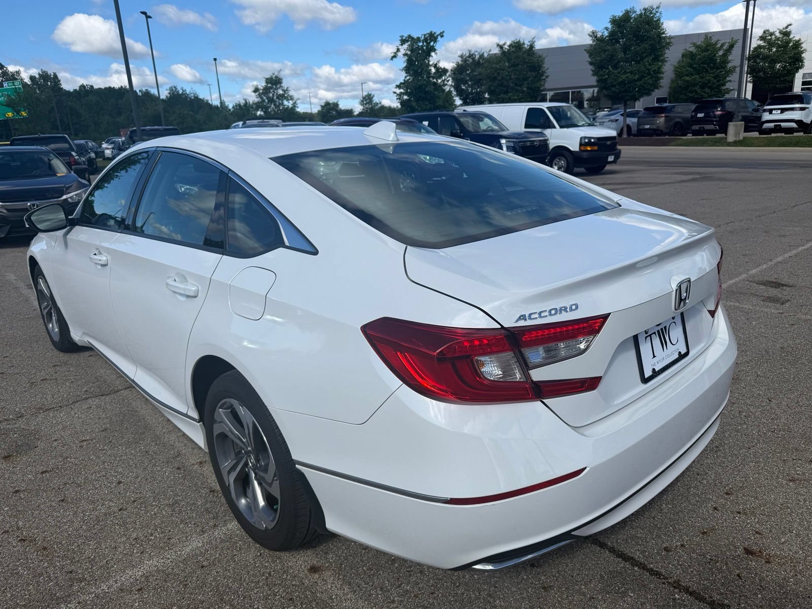 Used 2020 Honda Accord EX-L image 7