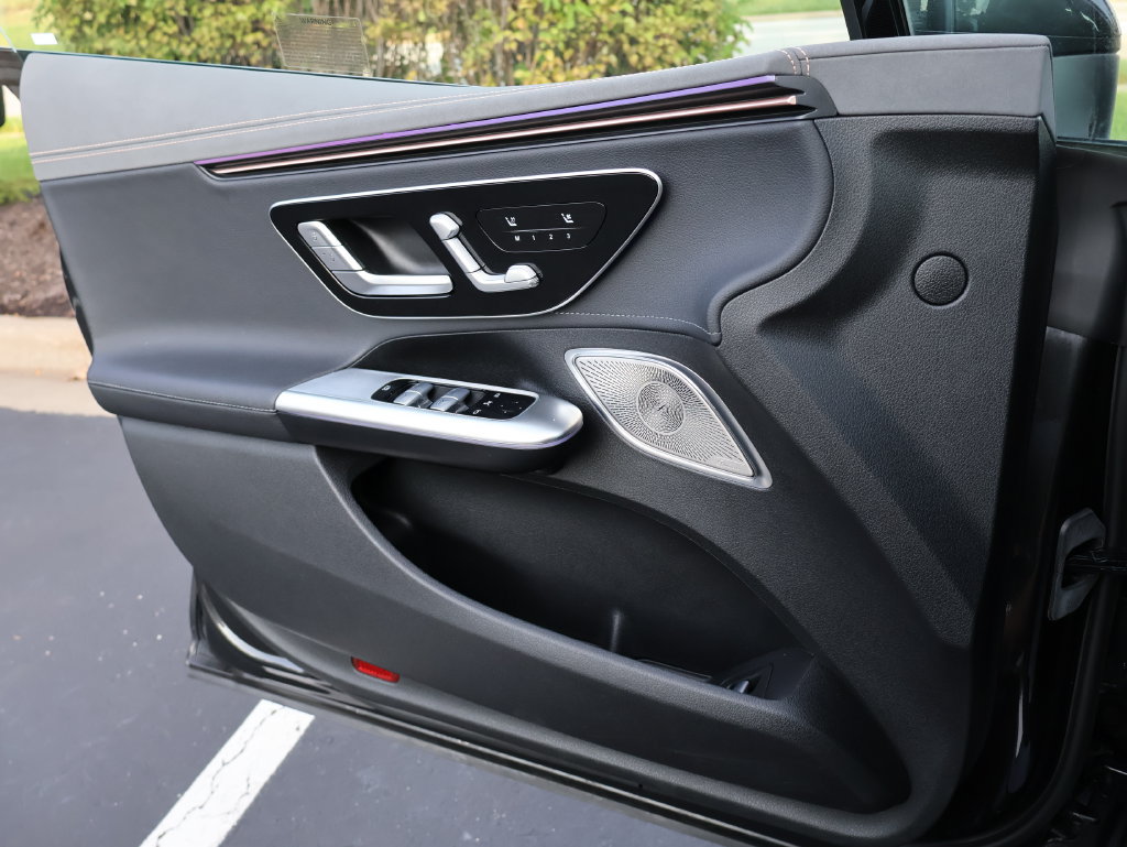 Certified 2023 Mercedes-Benz EQE 350+ 4MATIC Sedan image 38