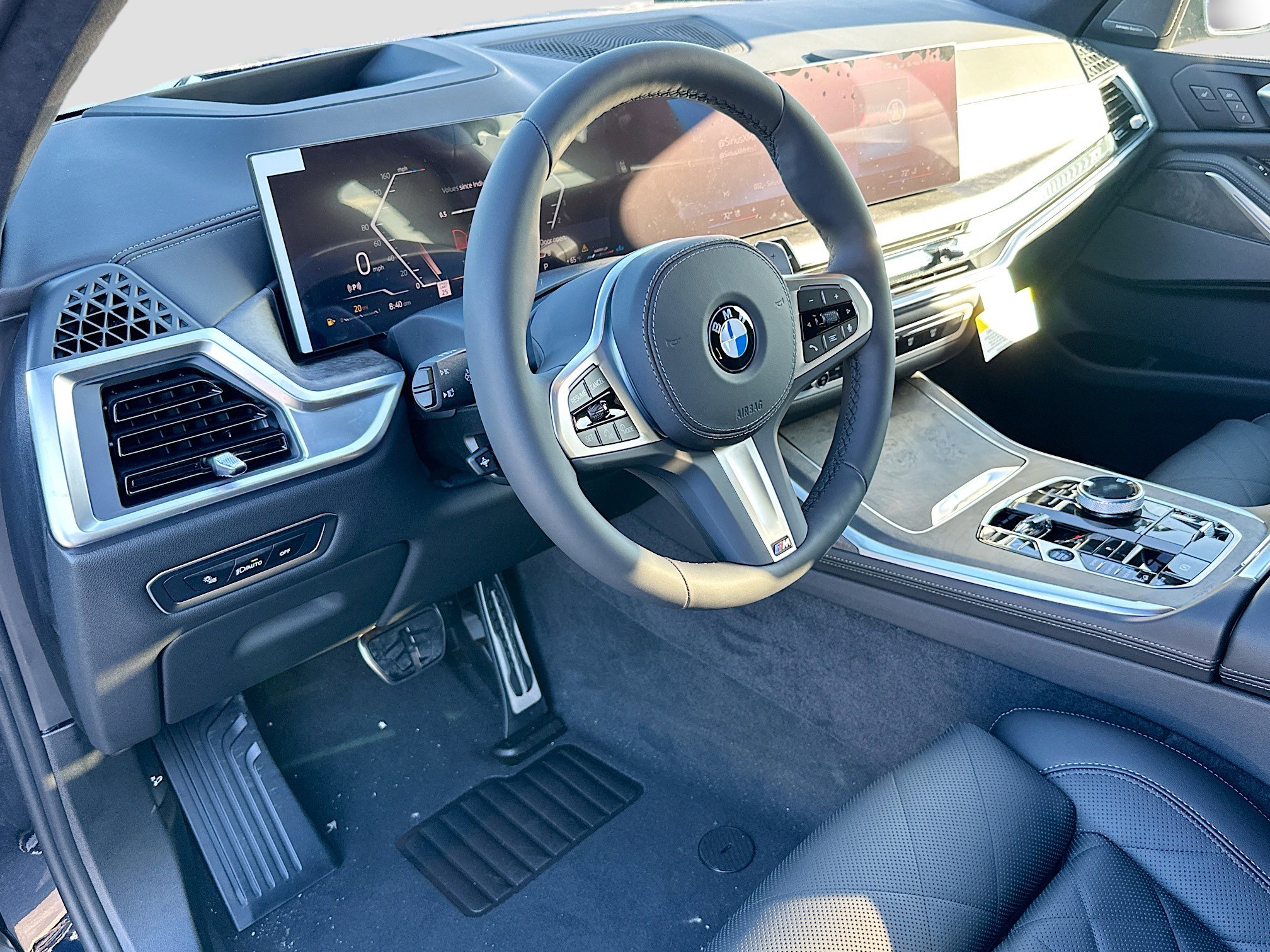 New 2026 BMW X7 xDrive40i w/ Executive Package image 7