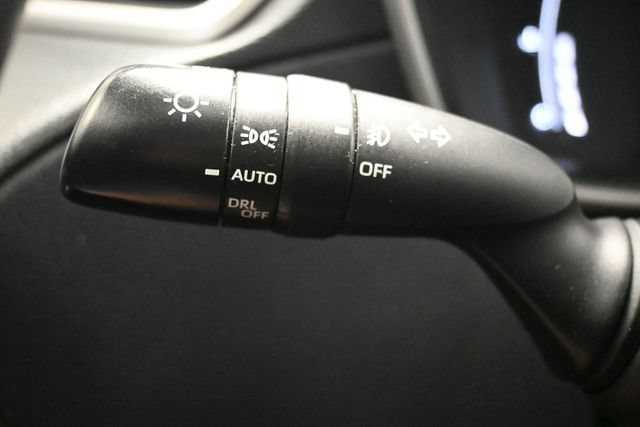 Used 2024 Toyota Corolla Cross XLE w/ Convenience Package AWD/4WD image 19
