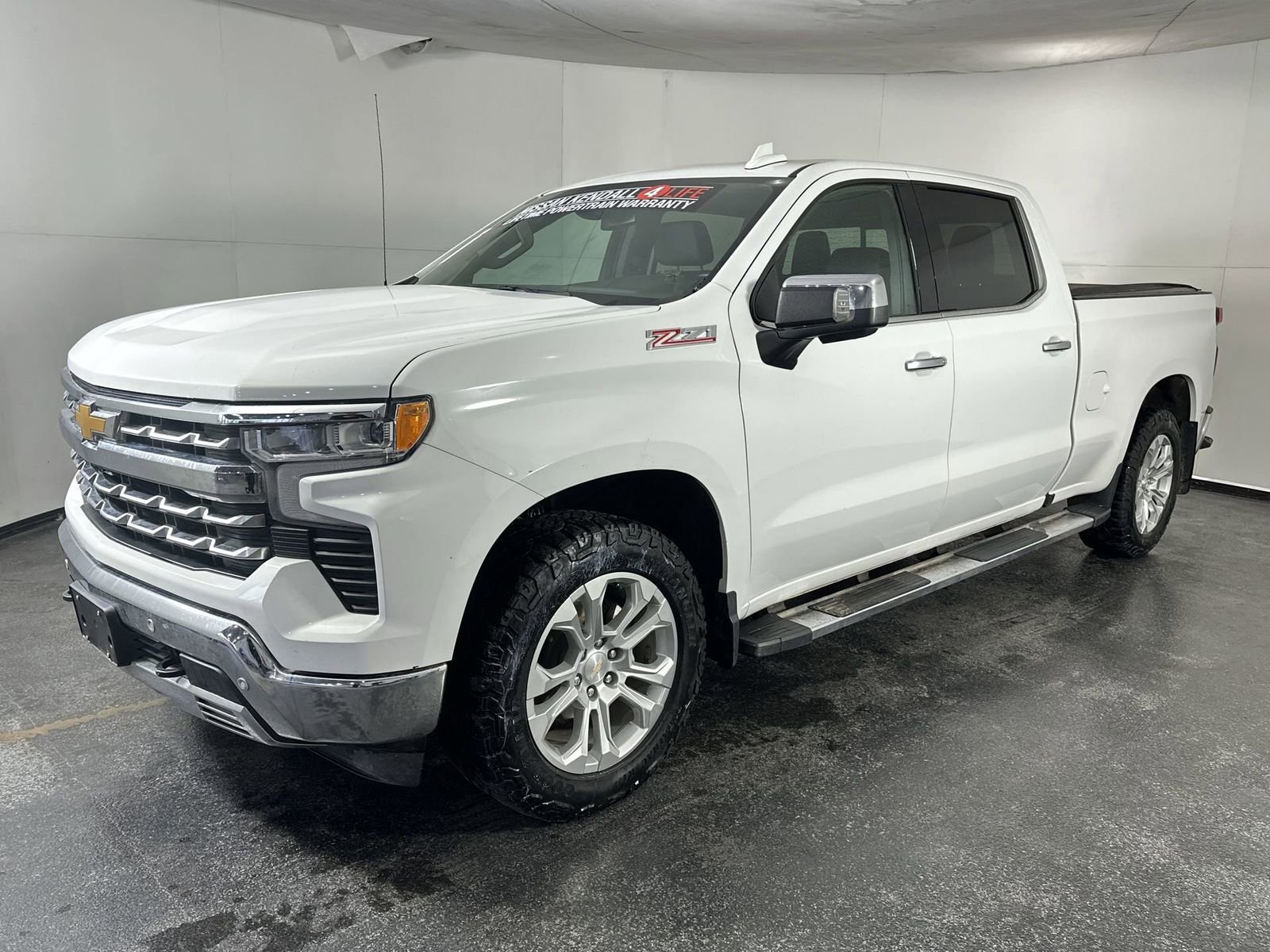 Used 2024 Chevrolet Silverado 1500 LTZ image 6