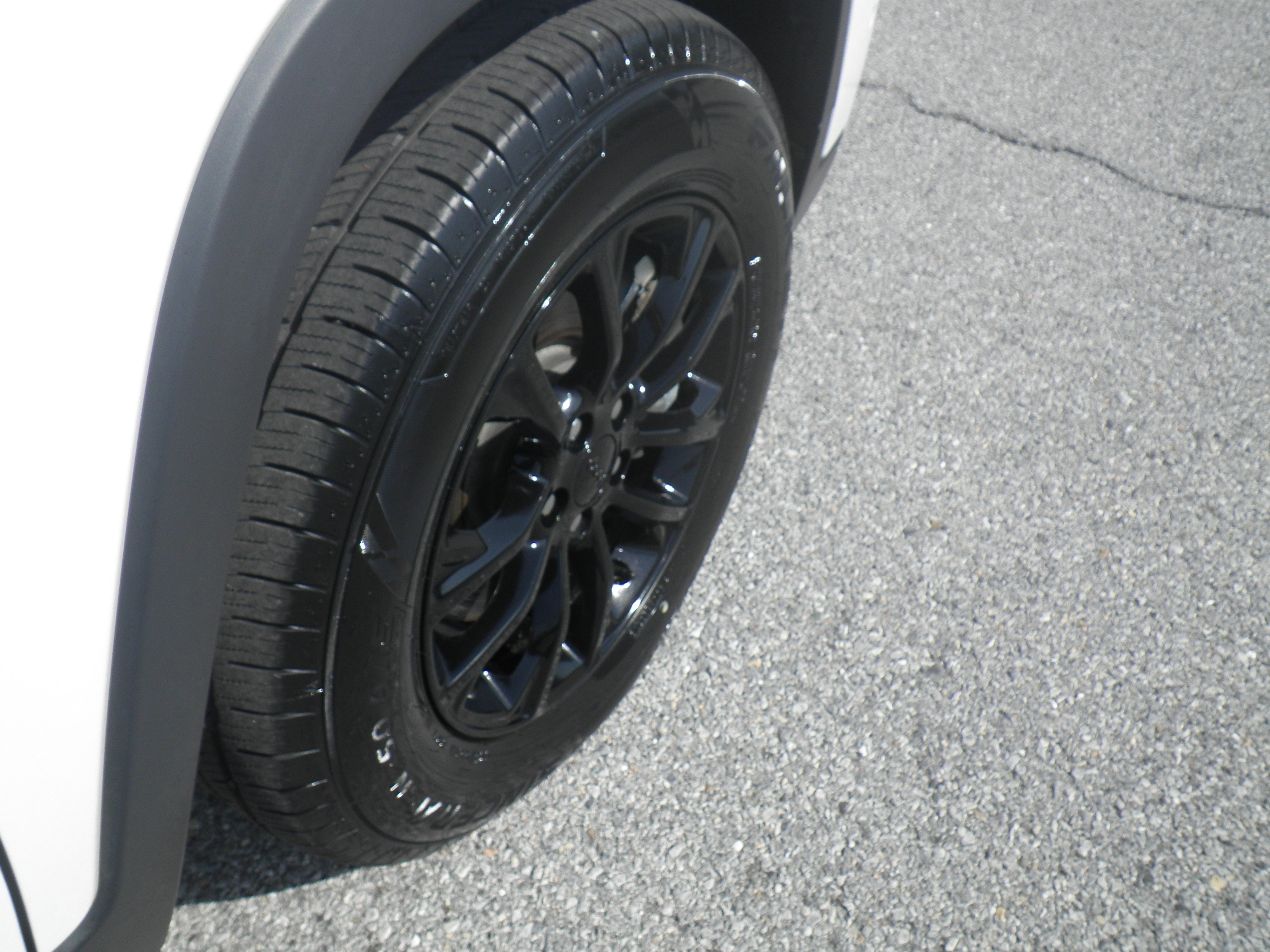 Used 2023 Jeep Cherokee Altitude Lux image 9