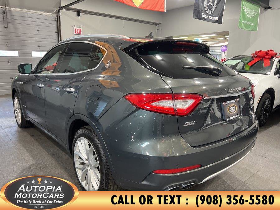 Used 2018 Maserati Levante S GranLusso AWD/4WD image 3