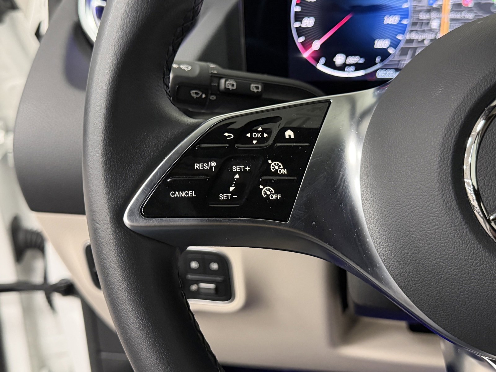 Used 2025 Mercedes-Benz GLA 250 image 28