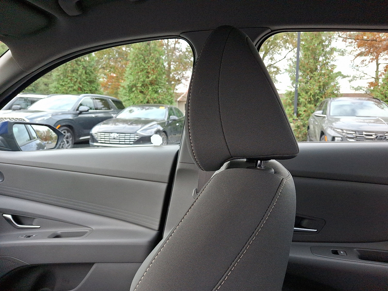 Certified 2023 Hyundai Elantra SEL image 17