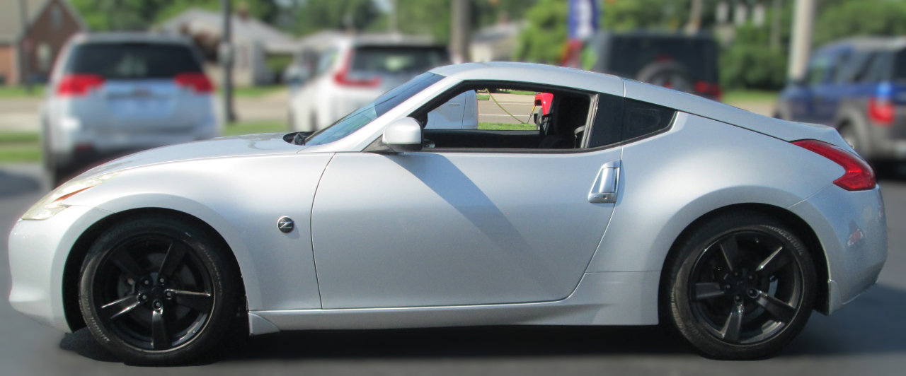 Used 2012 Nissan 370Z Coupe image 4
